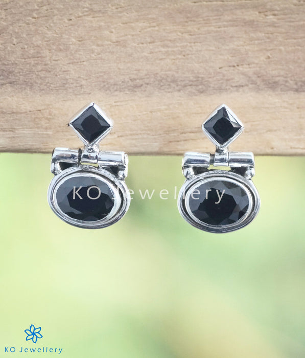The Pahal Silver Earstuds(Black)