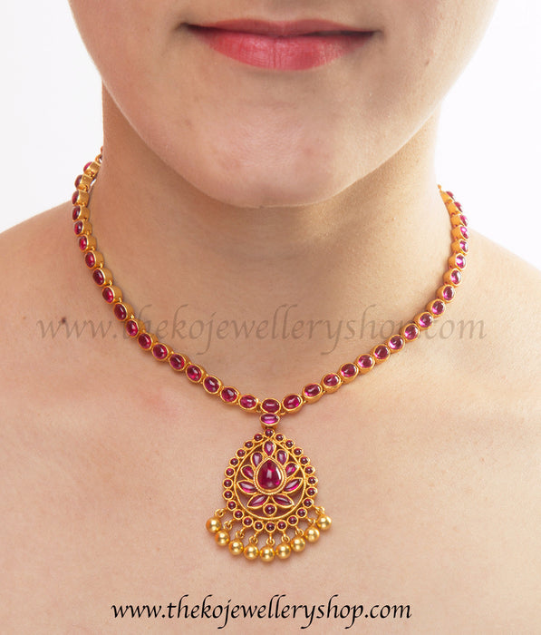 Kemp stone Addigai ancient South Indian antique gold temple jewellery necklace shop online.
