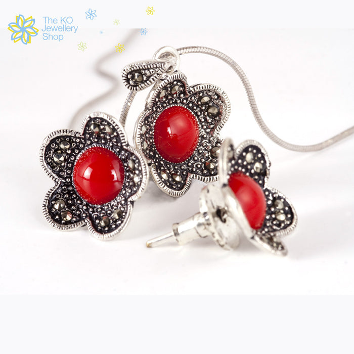 The Aalia Pendant Set in Red - KO Jewellery