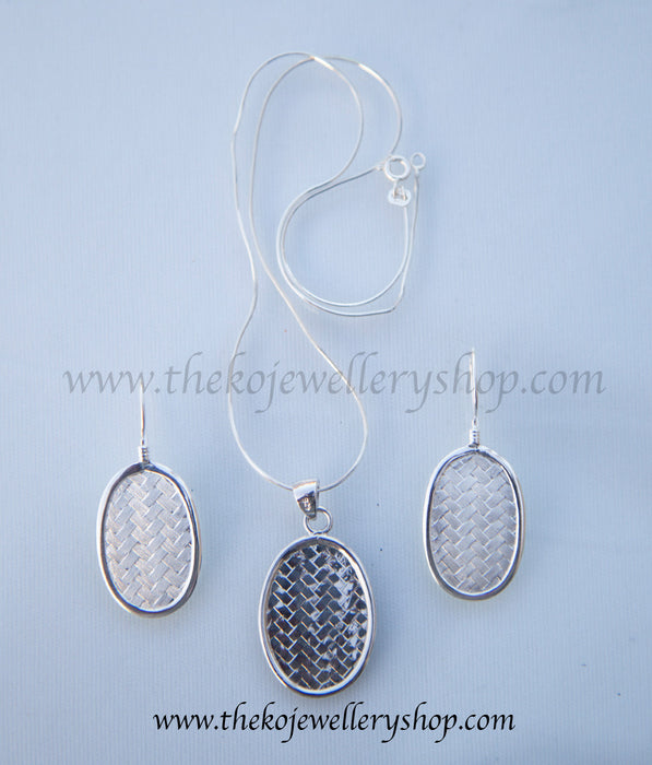 Online shopping pure silver pendant set
